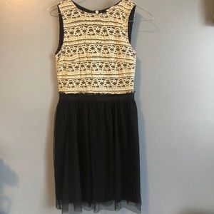 Kohl’s Cream and Black Formal Dress - Worn Once!